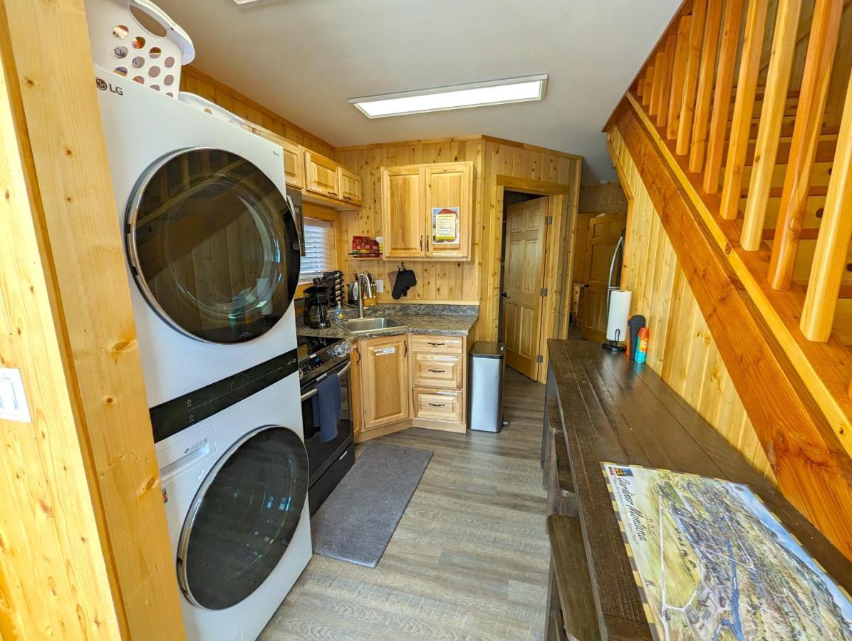 Yellowstone'S Treasure Cabins Gardiner Zewnętrze zdjęcie