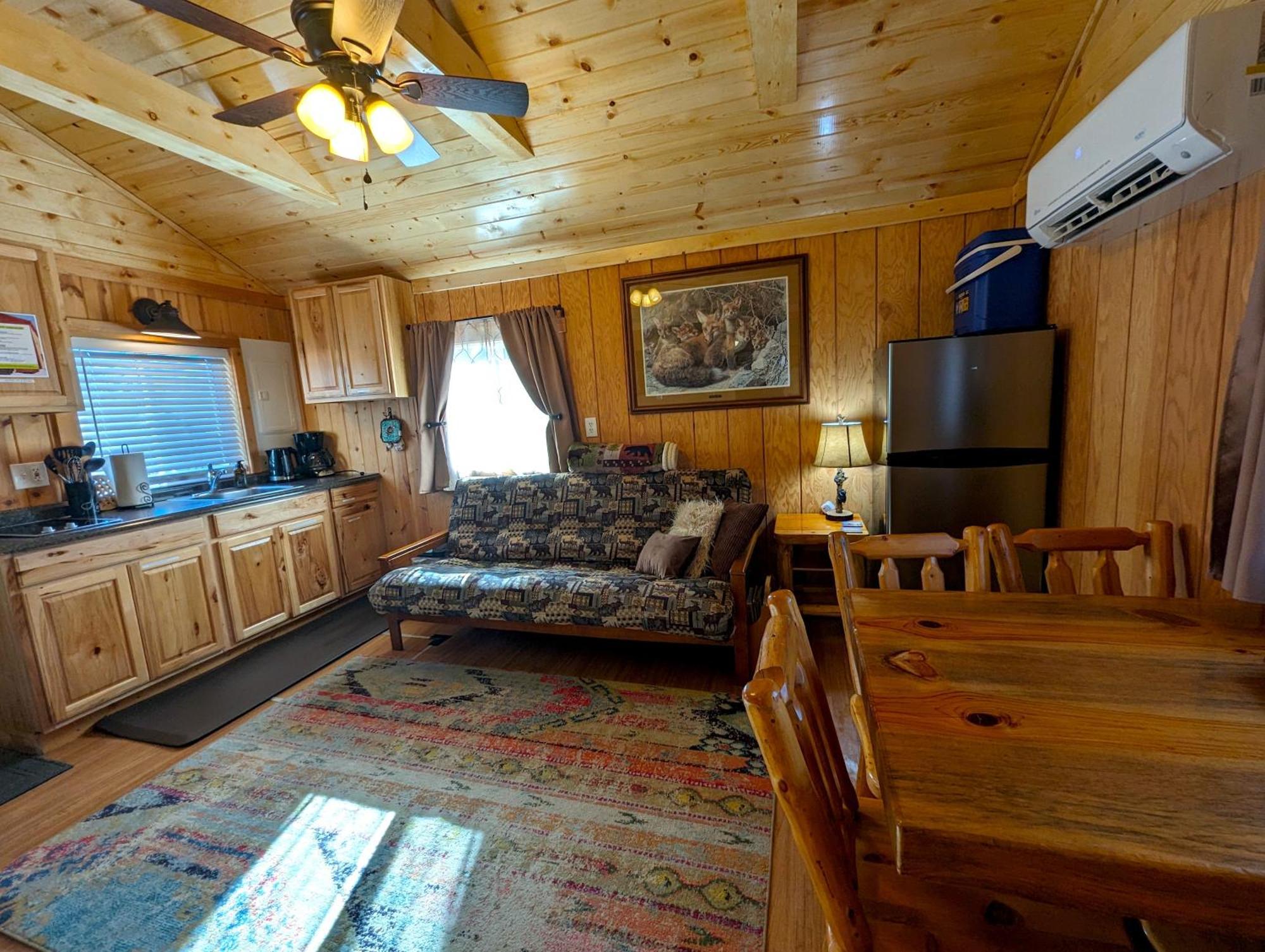 Yellowstone'S Treasure Cabins Gardiner Zewnętrze zdjęcie